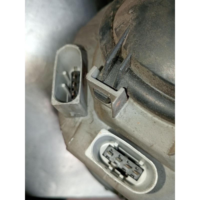 Recambio de faro derecho para mercedes-benz clase c (w203) c 270 cdi (203.016) referencia OEM IAM 0301166272 A2038201261 