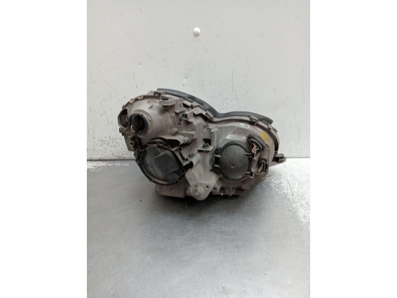 Recambio de faro izquierdo para mercedes-benz clase c (w203) c 270 cdi (203.016) referencia OEM IAM 0301166271 A2038201161 