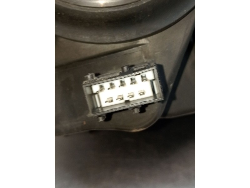 Recambio de faro derecho para citroën xsara (n1) 1.6 16v referencia OEM IAM 963815798000  