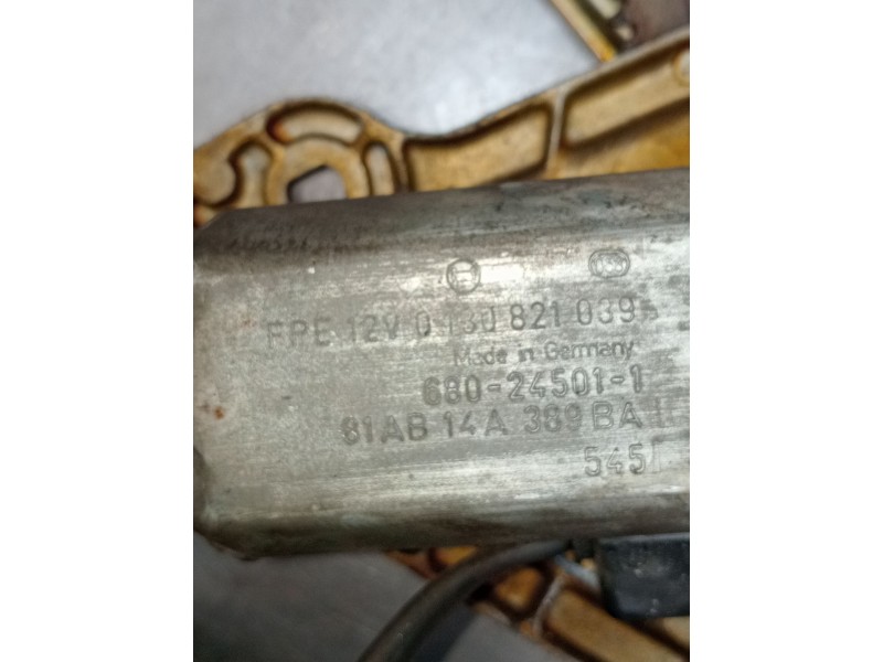 Recambio de elevalunas delantero izquierdo para ford orion ii (aff) 1.6 i referencia OEM IAM 0130821039 680245011 