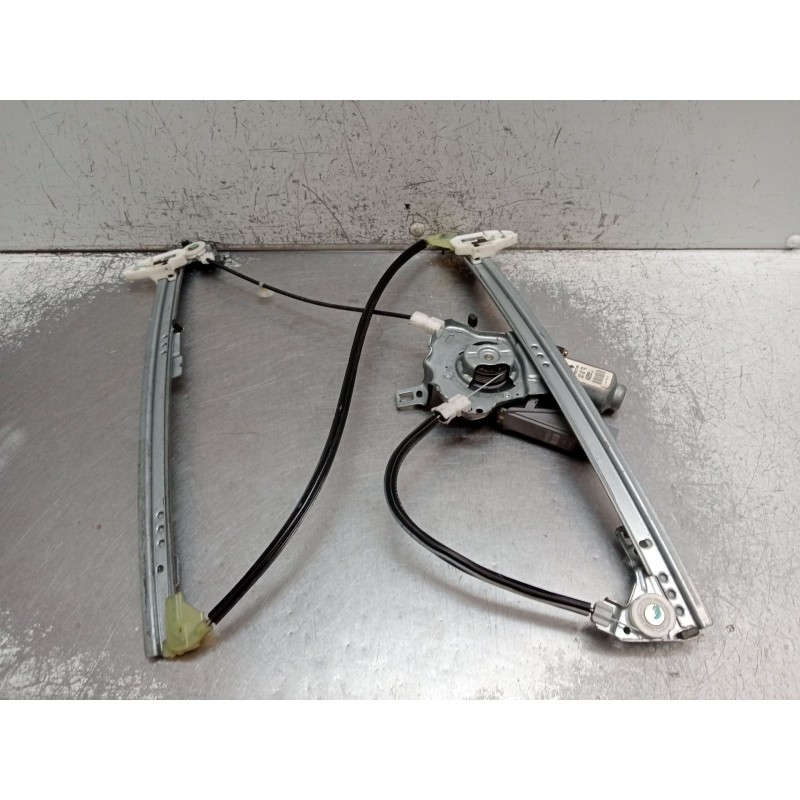 Recambio de elevalunas delantero derecho para citroën xsara (n1) 1.6 16v referencia OEM IAM 9636975880  