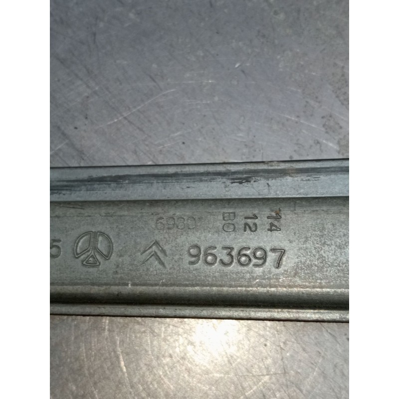 Recambio de elevalunas delantero izquierdo para citroën xsara (n1) 1.6 16v referencia OEM IAM 963697  