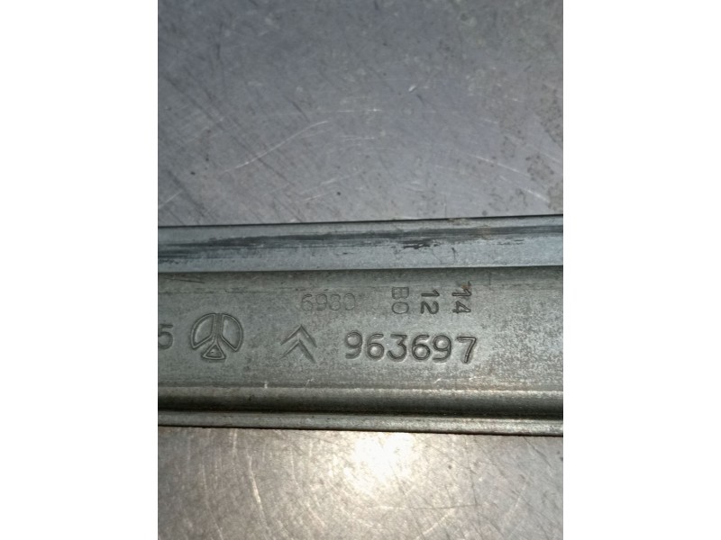 Recambio de elevalunas delantero izquierdo para citroën xsara (n1) 1.6 16v referencia OEM IAM 963697  