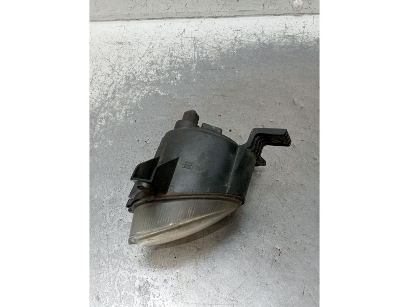 Recambio de faro antiniebla izquierdo para audi a4 b7 (8ec) 3.0 tdi quattro referencia OEM IAM 89210613  
