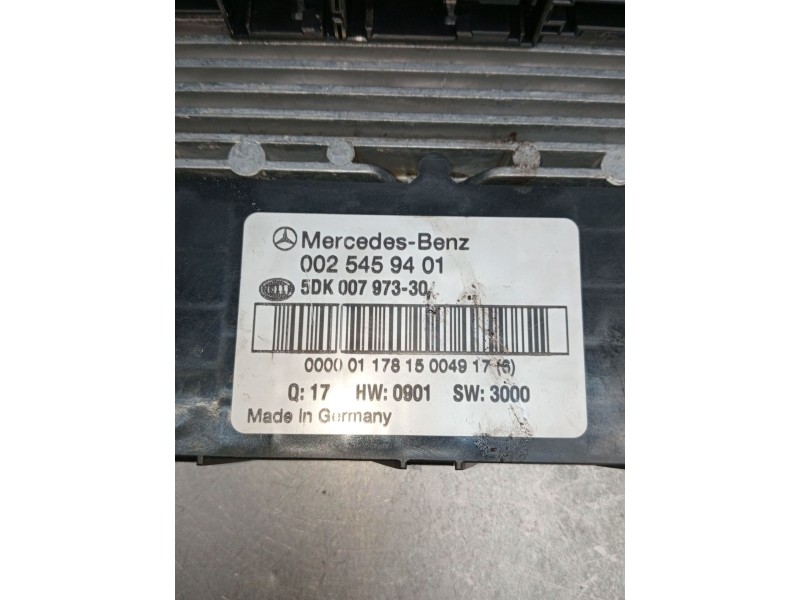 Recambio de caja reles / fusibles para mercedes-benz clase c (w203) c 270 cdi (203.016) referencia OEM IAM 0025459401 5DK0079733