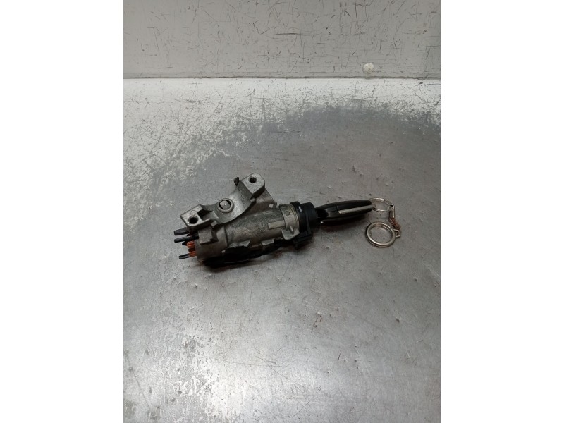 Recambio de conmutador de arranque para audi a4 b7 (8ec) 3.0 tdi quattro referencia OEM IAM 4B0905851M  