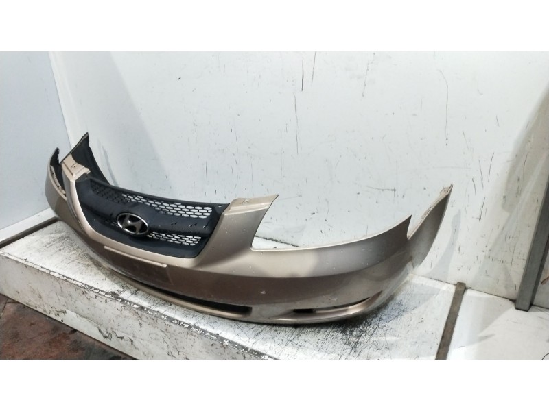 Recambio de paragolpes delantero para hyundai sonata v (nf) 2.0 crdi referencia OEM IAM   