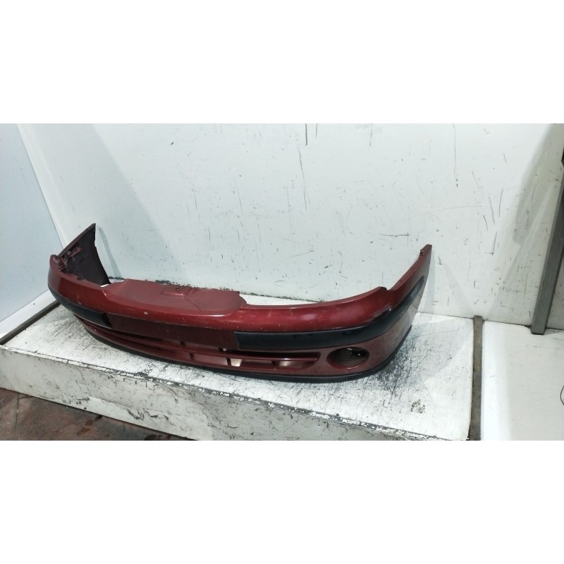 Recambio de paragolpes delantero para renault megane i classic (la0/1_) 1.9 dti (la1u) referencia OEM IAM VER FOTOS  