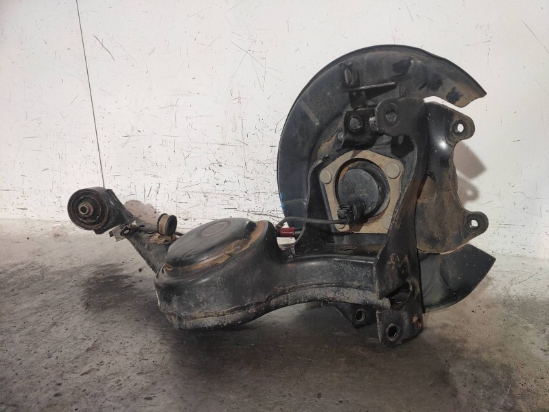 Recambio de mangueta trasera derecha para toyota rav 4 (a2) 1.8 luna referencia OEM IAM   