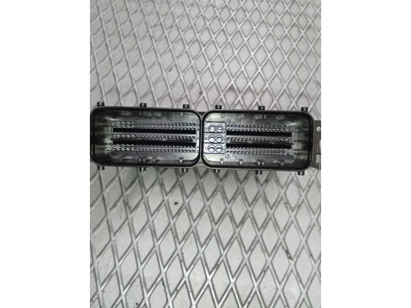 Recambio de centralita motor uce para kia sportage business 2wd referencia OEM IAM 0281032614 391502A380 