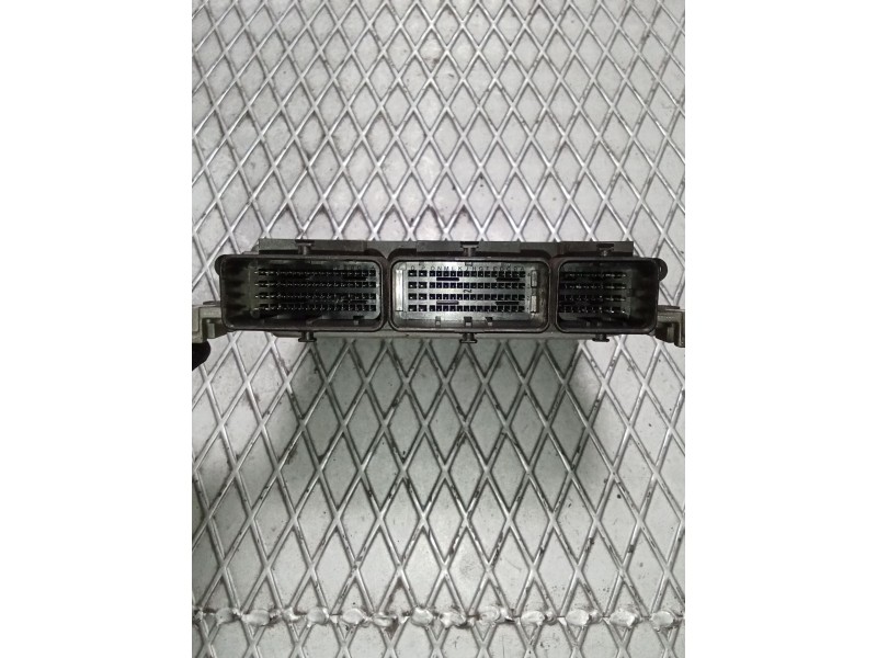 Recambio de centralita motor uce para nissan x-trail (t32) acenta referencia OEM IAM 0281031099 237104BE0D 