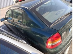 opel astra g berlina del año 2000 2