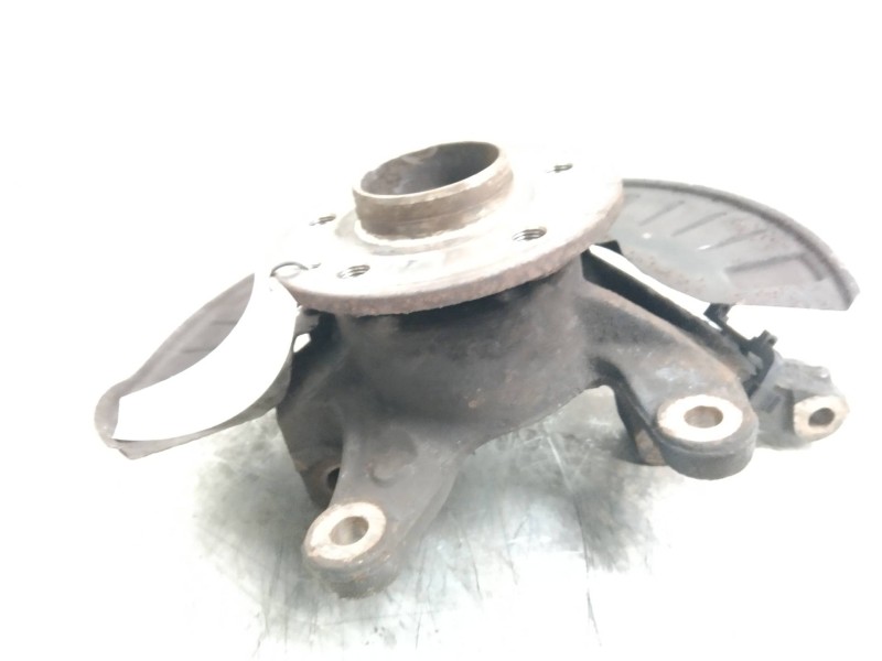 Recambio de mangueta delantera izquierda para mercedes vito kombi (639) 113 cdi crew lang (639.603) referencia OEM IAM   