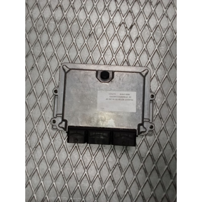 Recambio de centralita motor uce para peugeot 407 st confort pack referencia OEM IAM 0261208266 9658402880 9648554780