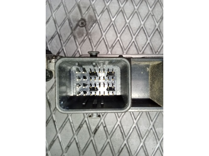 Recambio de centralita motor uce para renault scenic ii dynamique referencia OEM IAM 215861639A  