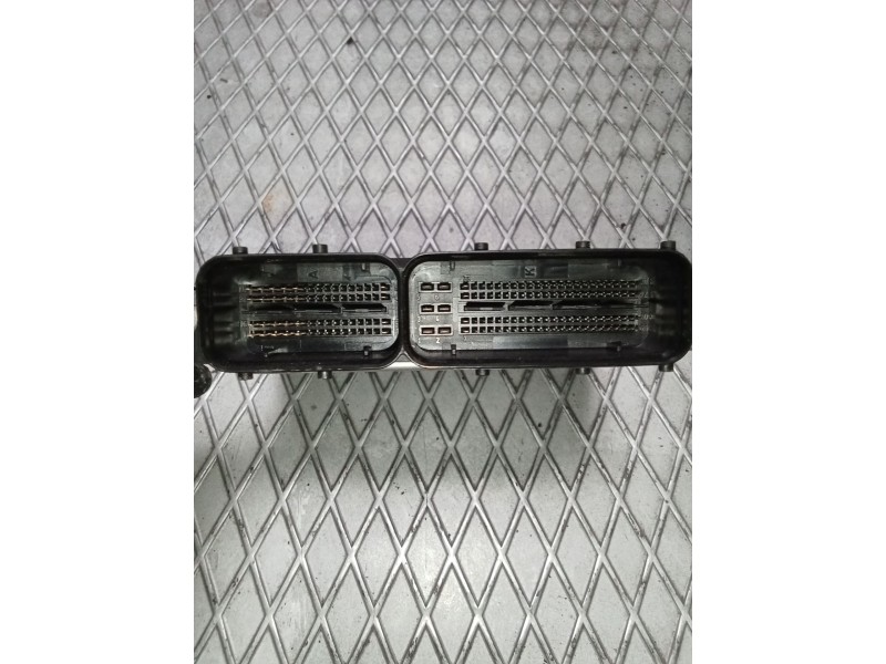 Recambio de centralita motor uce para seat leon (1p1) 1.9 tdi referencia OEM IAM 0281014422 03G906021SC  Recambio de centralita motor uce para seat leon (1p1) 1.9 tdi referencia OEM IAM 0281014422 03G906021SC