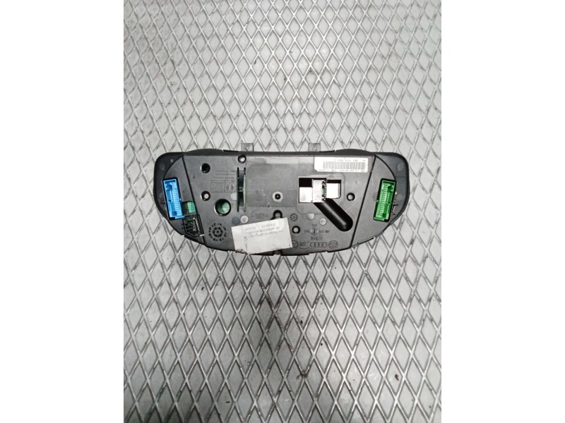 Recambio de cuadro instrumentos para volkswagen passat berlina (3b2) comfortline referencia OEM IAM 110008920024 3B1919880C 3B19