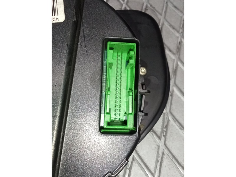 Recambio de cuadro instrumentos para volkswagen passat berlina (3b2) comfortline referencia OEM IAM 110008920024 3B1919880C 3B19