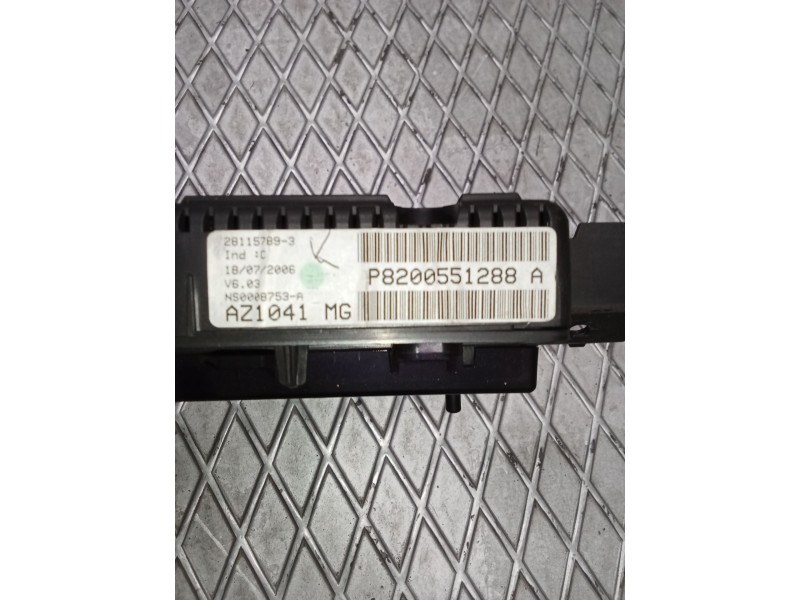 Recambio de cuadro instrumentos para renault espace iv (jk0) 2.2 dci turbodiesel referencia OEM IAM P8200551288 281157893 NS0008