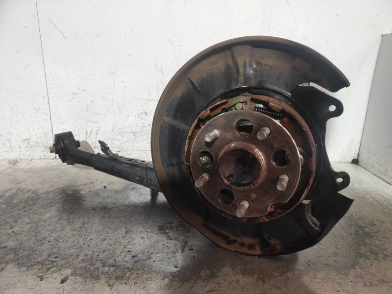 Recambio de mangueta trasera izquierda para toyota rav 4 (a2) 1.8 luna referencia OEM IAM   