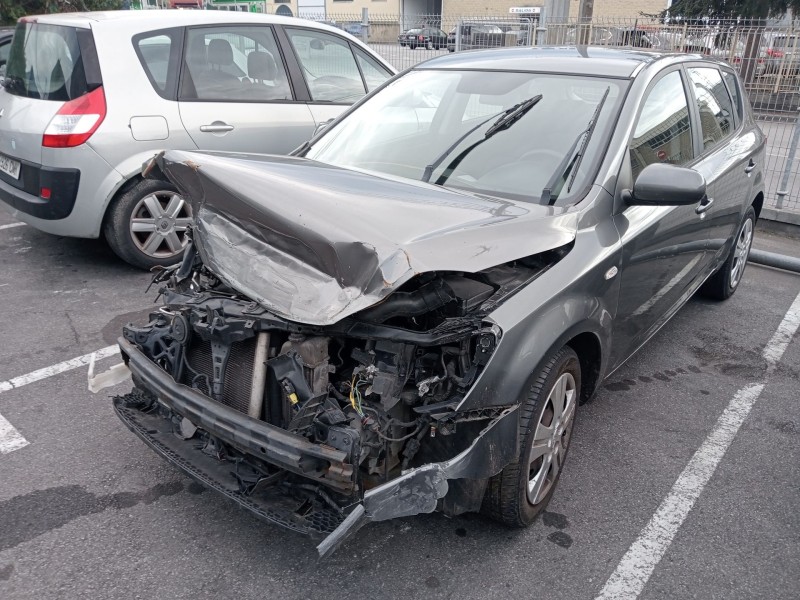 kia cee´d hatchback (ed) del año 2010 kia cee´d hatchback (ed) del año 2010