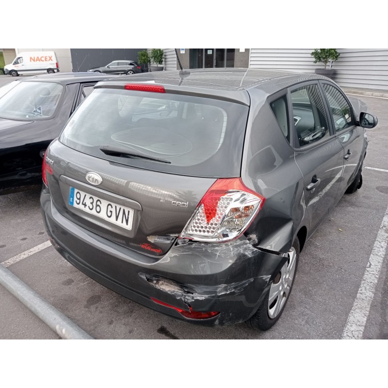 kia cee´d hatchback (ed) del año 2010 kia cee´d hatchback (ed) del año 2010