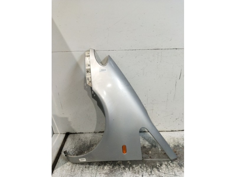 Recambio de aleta delantera izquierda para ford galaxy (vx) clx referencia OEM IAM   