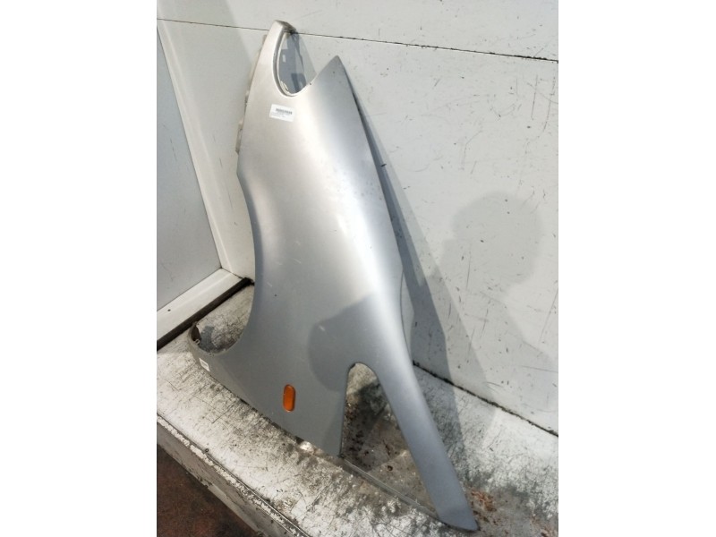 Recambio de aleta delantera izquierda para ford galaxy (vx) clx referencia OEM IAM   