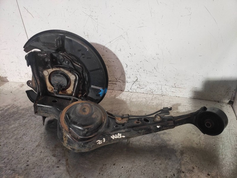 Recambio de mangueta trasera izquierda para toyota rav 4 (a2) 1.8 luna referencia OEM IAM   