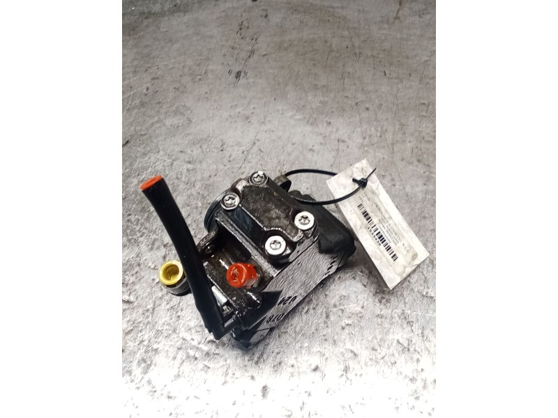 Recambio de bomba inyeccion para fiat punto (199) easy referencia OEM IAM 0445010080 46779630 BOSCH