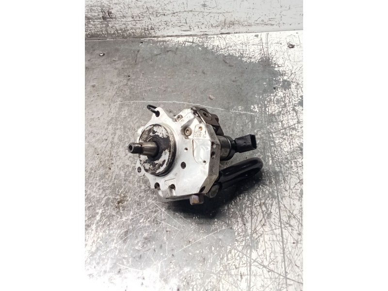Recambio de bomba inyeccion para bmw 1 (e87) 120 d referencia OEM IAM 7788670 0445010045 BOSCH