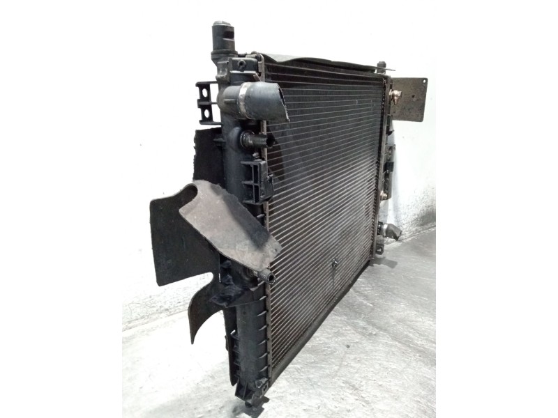 Recambio de radiador agua para mercedes-benz clase m (w163) ml 320 (163.154) referencia OEM IAM A1635002204 1005600 