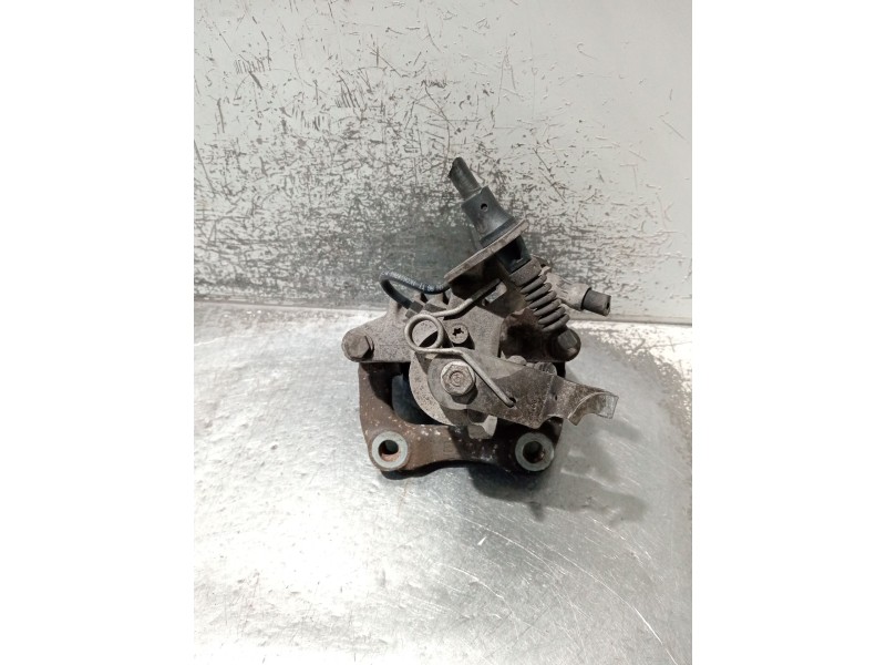 Recambio de pinza freno trasera derecha para volkswagen golf v (1k1) 1.9 tdi referencia OEM IAM   