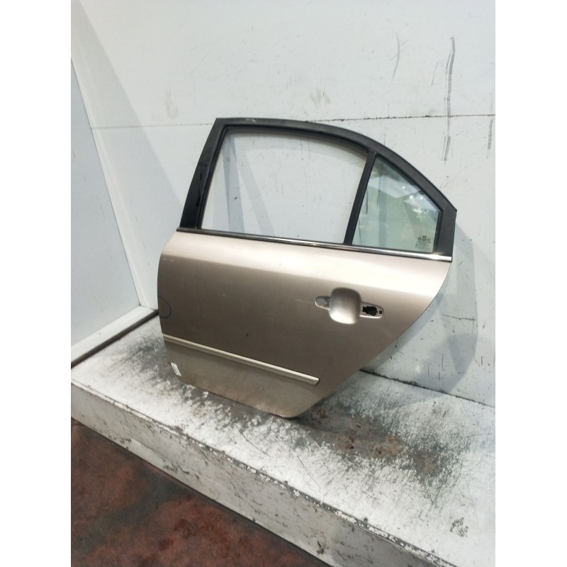 Recambio de puerta trasera izquierda para hyundai sonata v (nf) 2.0 crdi referencia OEM IAM  4P VER FOTOS