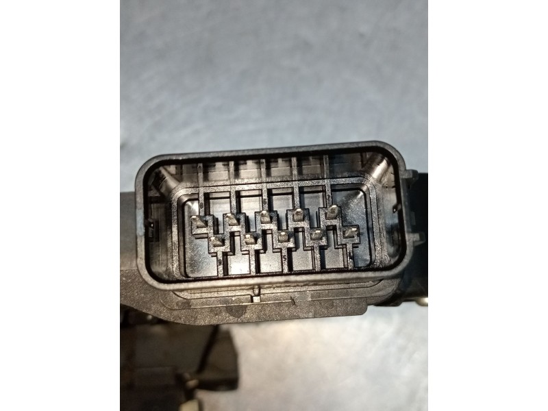 Recambio de motor cierre centralizado delantero derecho para ford focus ii descapotable 2.0 tdci referencia OEM IAM   