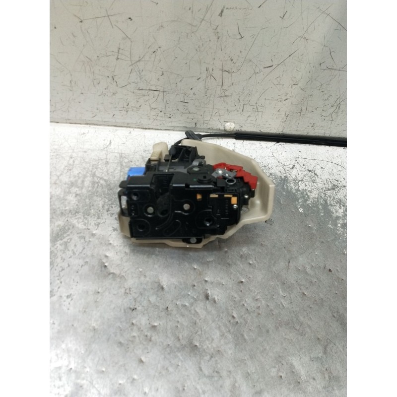 Recambio de motor cierre centralizado trasero derecho para volkswagen golf v (1k1) 1.9 tdi referencia OEM IAM  5P 