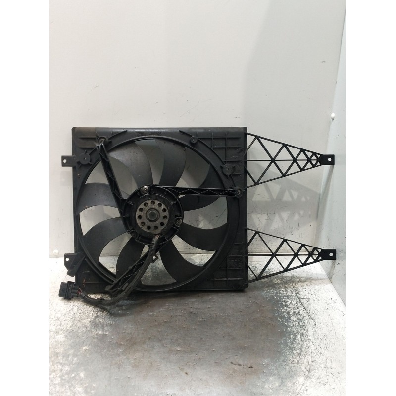 Recambio de electroventilador para volkswagen polo iv (9n_, 9a_) 1.4 tdi referencia OEM IAM 885002206  