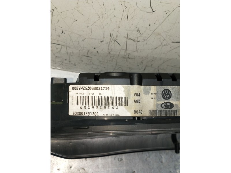 Recambio de cuadro instrumentos para volkswagen polo iv (9n_, 9a_) 1.4 tdi referencia OEM IAM 503001591201 6Q0920804J 