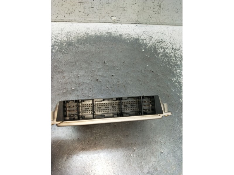 Recambio de centralita motor uce para mercedes-benz clase m (w163) ml 320 (163.154) referencia OEM IAM 0261207573 A1131530879 