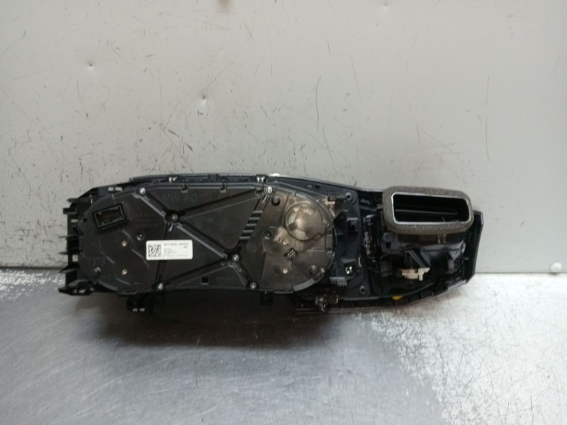 Recambio de cuadro instrumentos para volkswagen polo referencia OEM IAM A2C11336300  