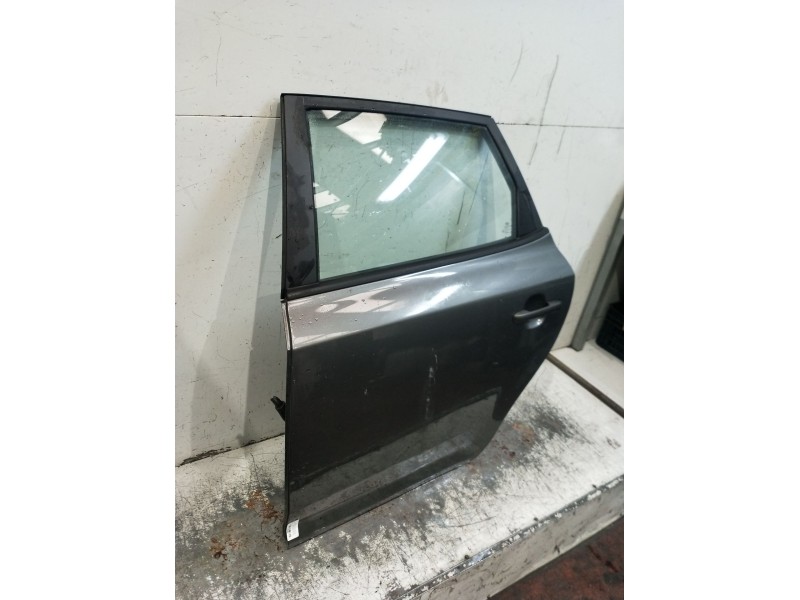 Recambio de puerta trasera izquierda para kia cee´d hatchback (ed) 1.6 crdi 90 referencia OEM IAM  5P 