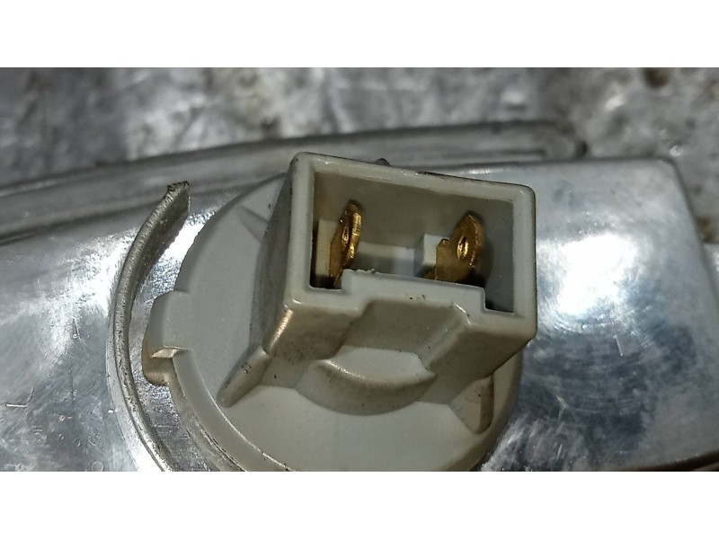 Recambio de piloto delantero derecho para renault 11 1.4 gtl referencia OEM IAM 085511506RF  