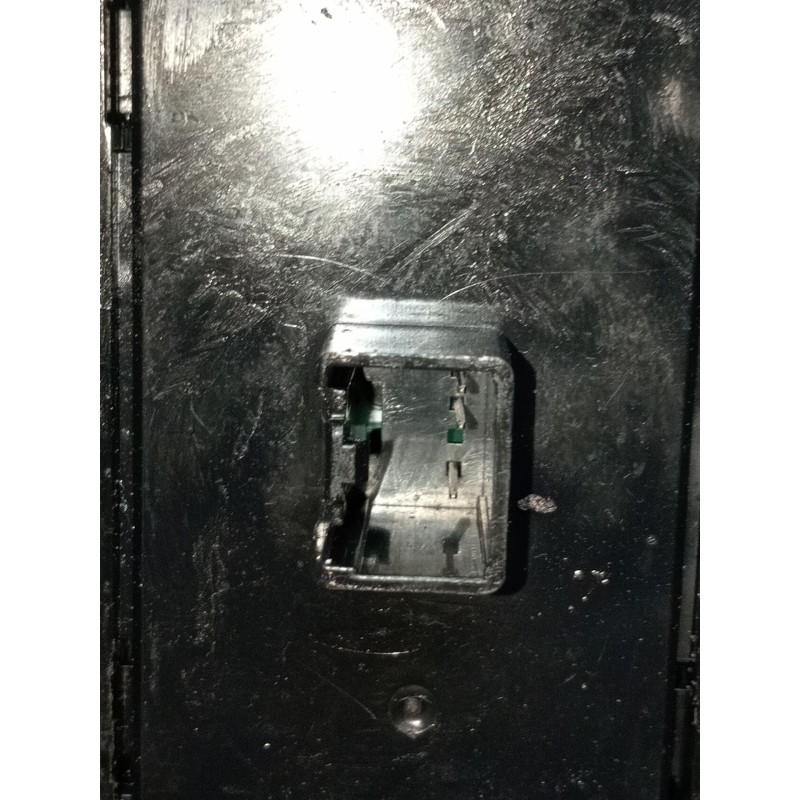 Recambio de mando elevalunas delantero izquierdo para ford focus ii descapotable 2.0 tdci referencia OEM IAM   