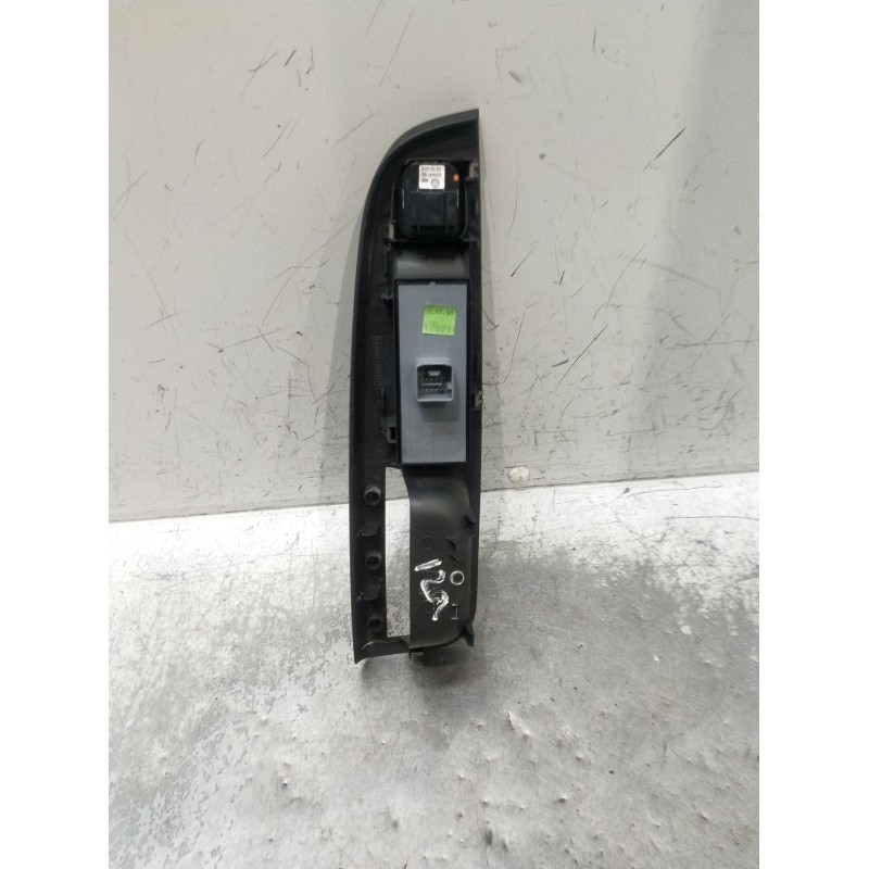 Recambio de mando elevalunas delantero izquierdo para volkswagen golf v (1k1) 1.9 tdi referencia OEM IAM 1K0959565K 5P 