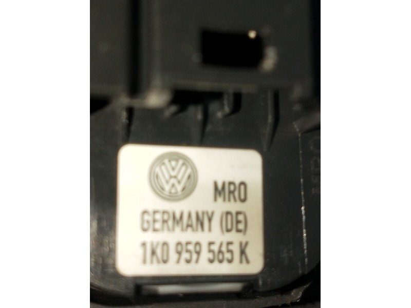 Recambio de mando elevalunas delantero izquierdo para volkswagen golf v (1k1) 1.9 tdi referencia OEM IAM 1K0959565K 5P 