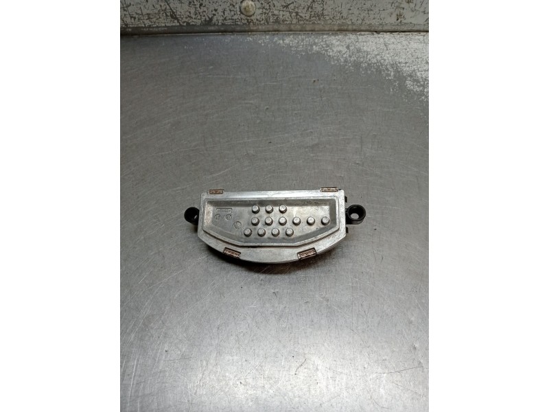 Recambio de resistencia calefaccion para volkswagen polo referencia OEM IAM 2Q0907521 5HL01126666 
