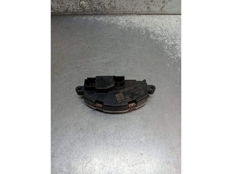 Recambio de resistencia calefaccion para volkswagen polo referencia OEM IAM 2Q0907521 5HL01126666 