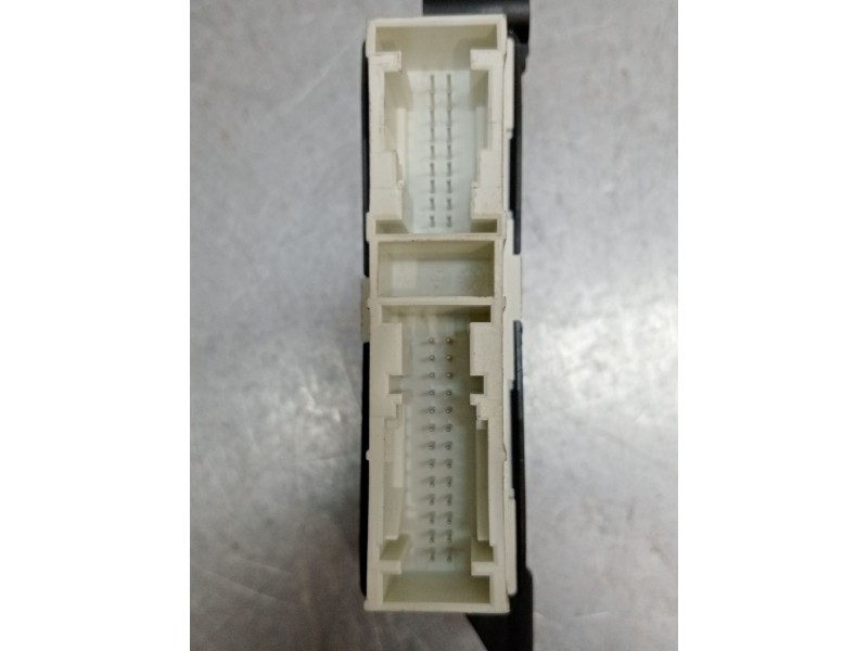 Recambio de modulo electronico para volkswagen polo referencia OEM IAM 5QA919294B  