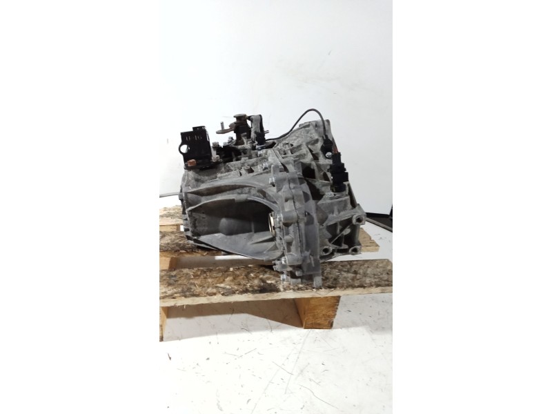 Recambio de caja cambios para kia cee´d hatchback (ed) 1.6 crdi 90 referencia OEM IAM  6v 