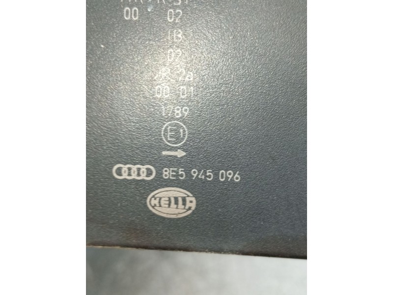 Recambio de piloto trasero derecho para audi a4 b7 (8ec) 3.0 tdi quattro referencia OEM IAM   